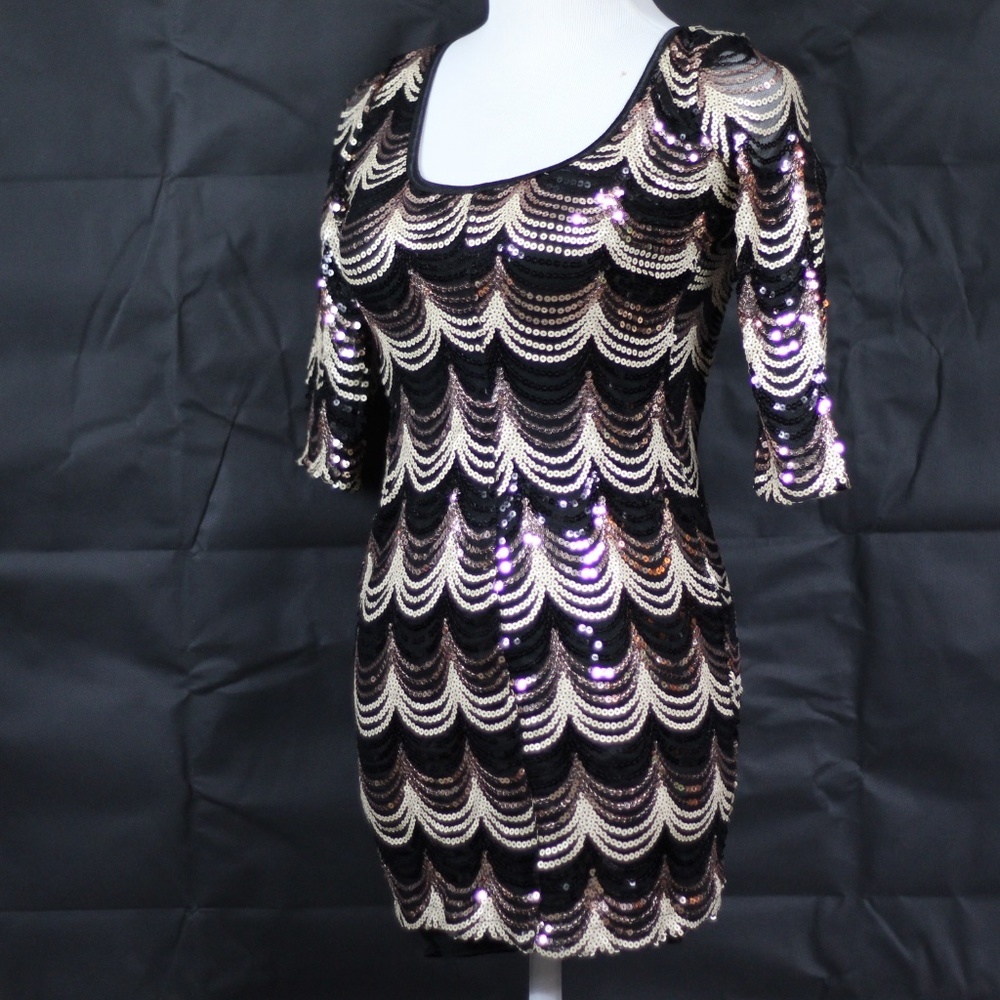 Crystal Doll Juniors' Sequined Bodycon Dress